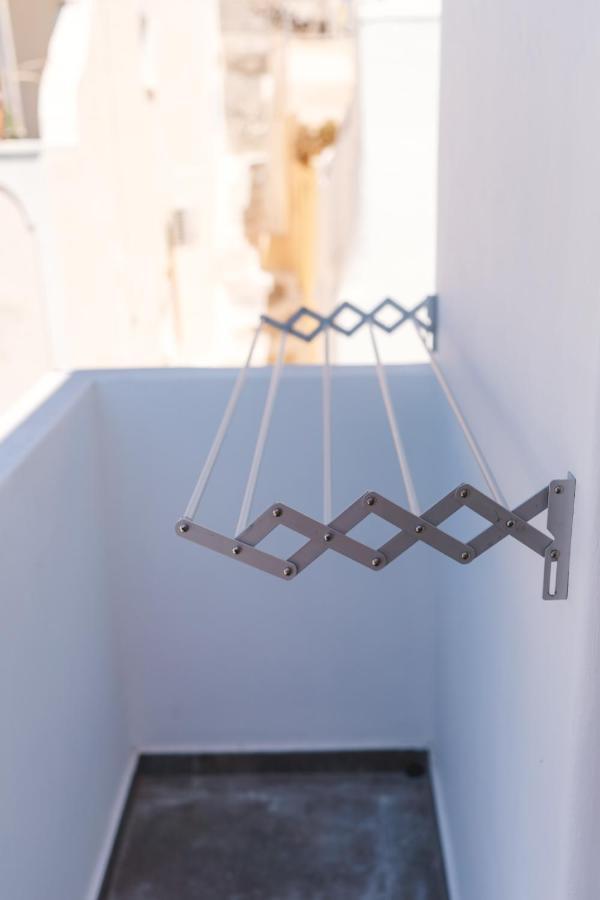 דירות Emporio  Lux House With Outdoor Jacuzzi And Sea View In Santorini מראה חיצוני תמונה