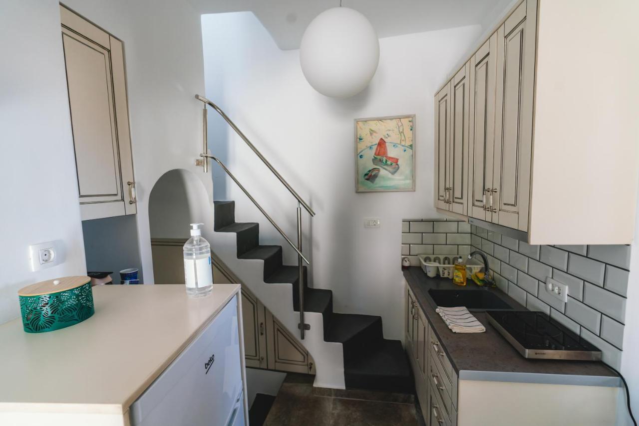 דירות Emporio  Lux House With Outdoor Jacuzzi And Sea View In Santorini מראה חיצוני תמונה